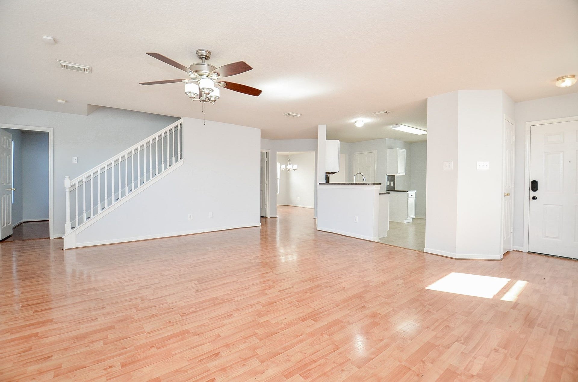 10919 Maple Bough Lane, Houston, TX 77067 10919 Maple Bough Lane, Houston, TX 77067