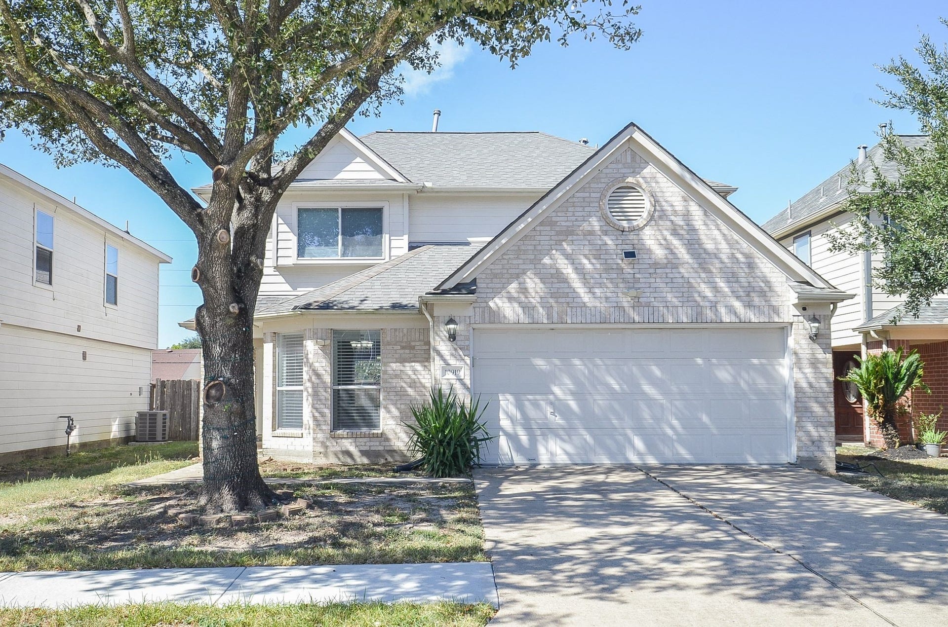 10919 Maple Bough Lane, Houston, TX 77067 10919 Maple Bough Lane, Houston, TX 77067