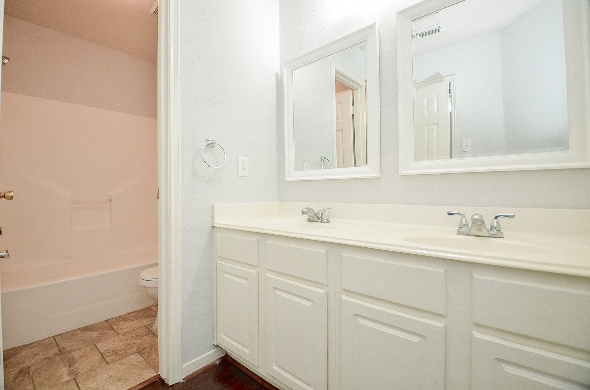 10919 Maple Bough Lane, Houston, TX 77067 10919 Maple Bough Lane, Houston, TX 77067