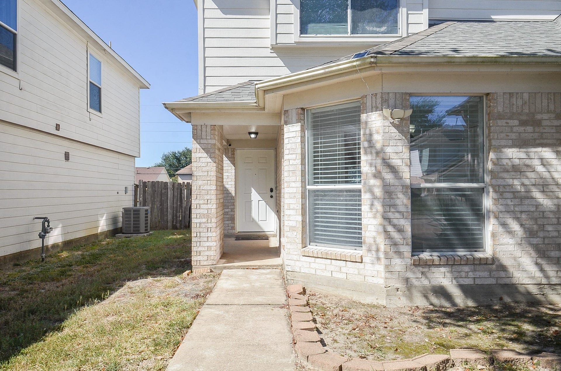 10919 Maple Bough Lane, Houston, TX 77067 10919 Maple Bough Lane, Houston, TX 77067