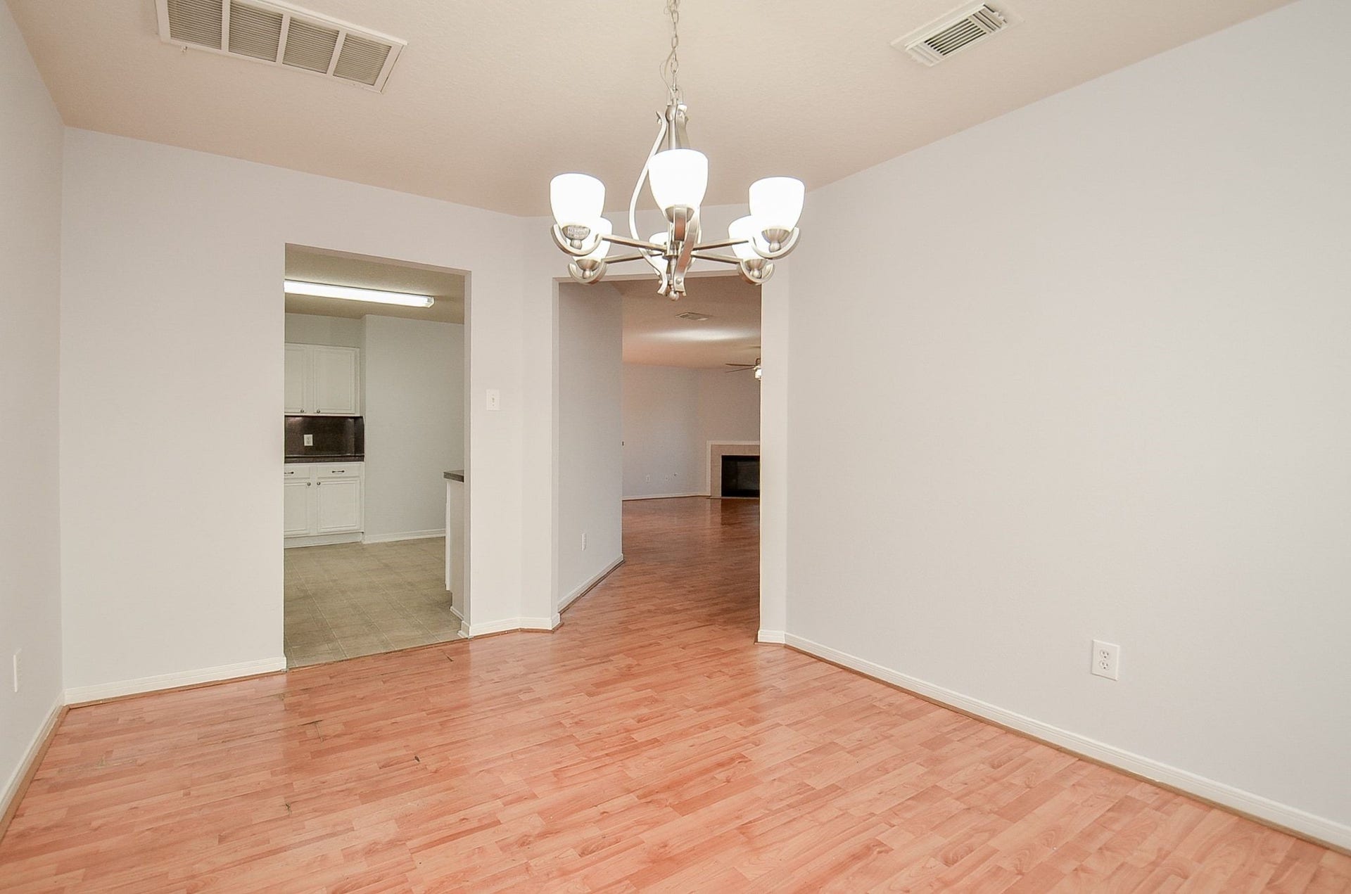 10919 Maple Bough Lane, Houston, TX 77067 10919 Maple Bough Lane, Houston, TX 77067