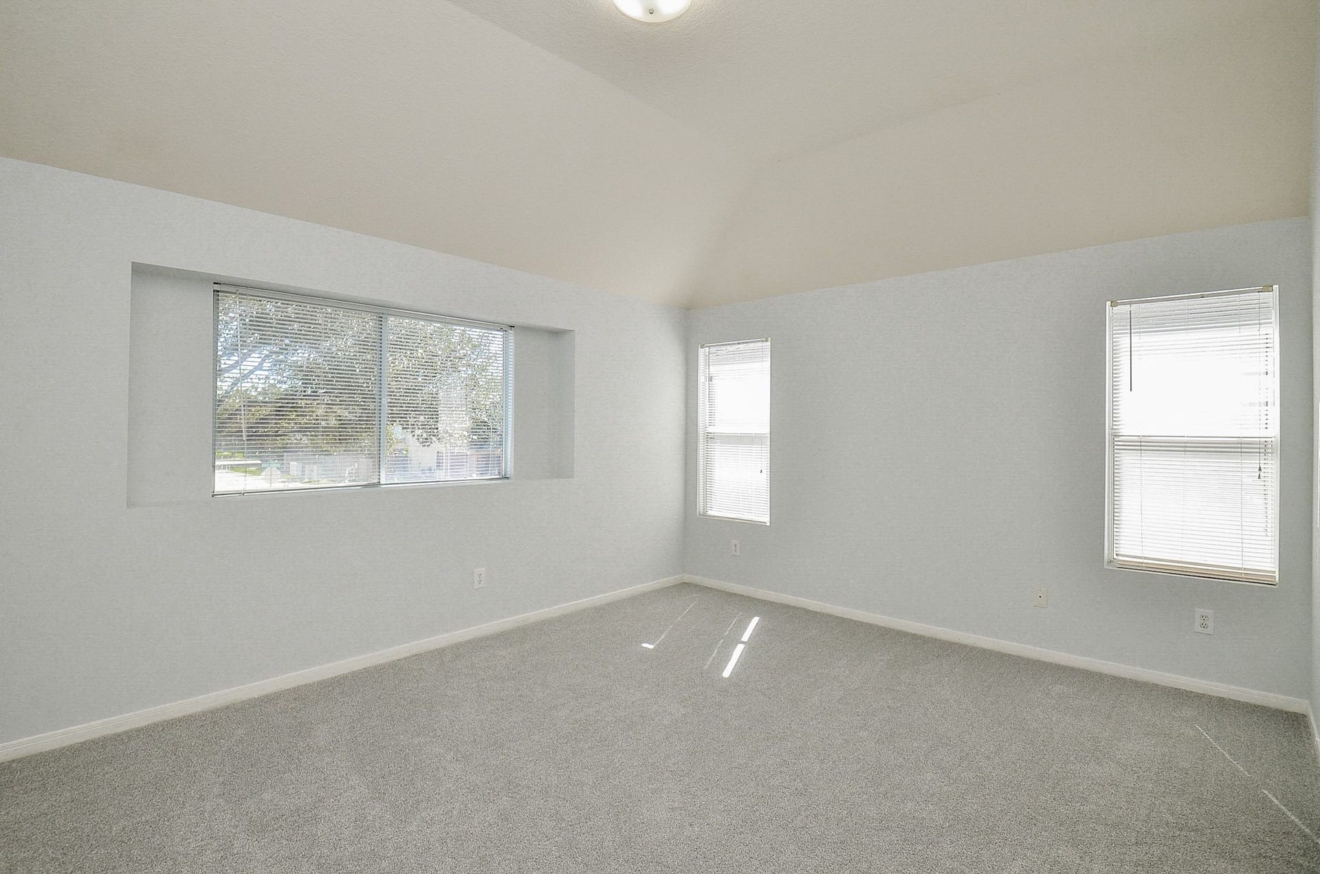 10919 Maple Bough Lane, Houston, TX 77067 10919 Maple Bough Lane, Houston, TX 77067