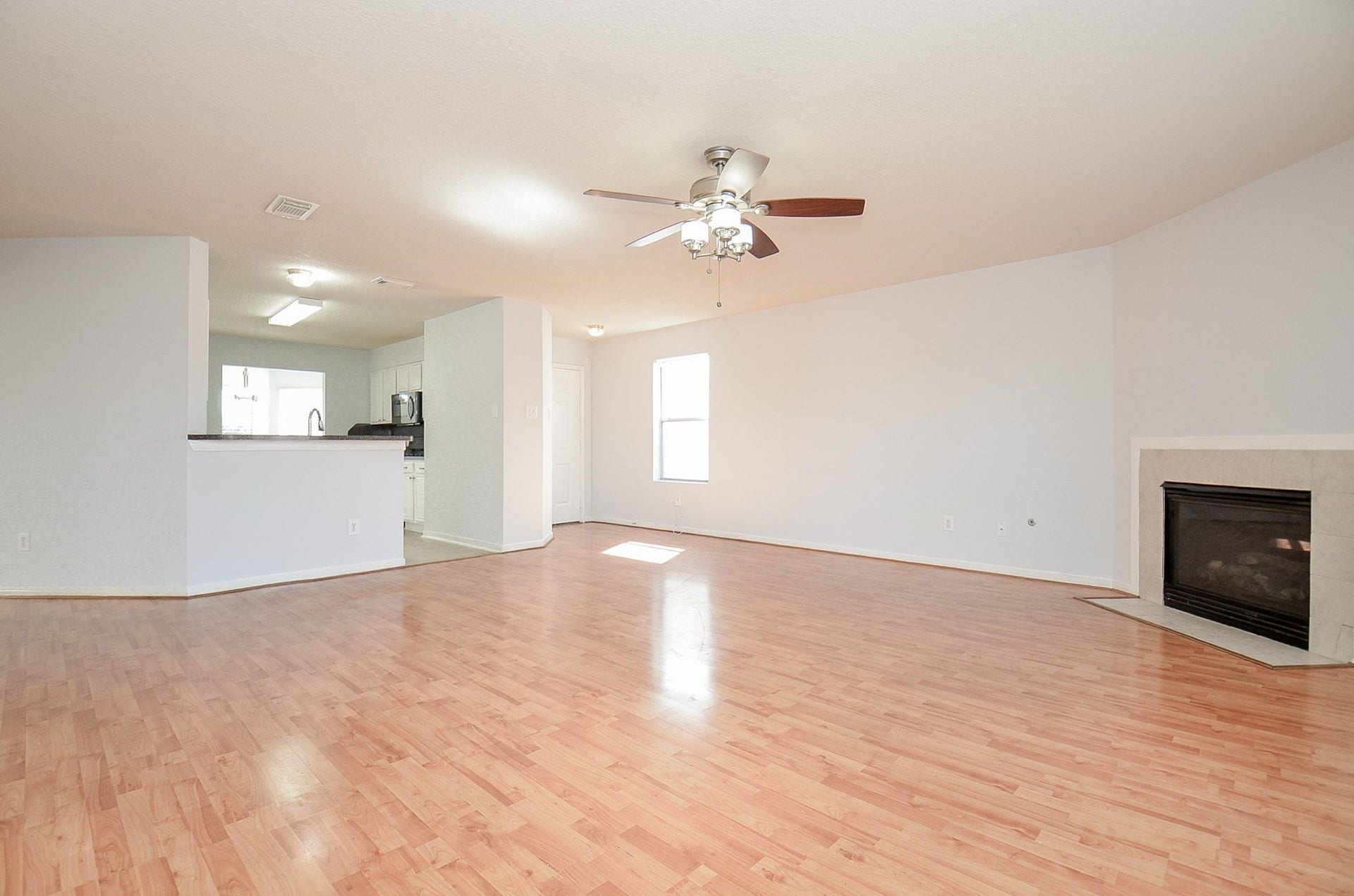 10919 Maple Bough Lane, Houston, TX 77067 10919 Maple Bough Lane, Houston, TX 77067