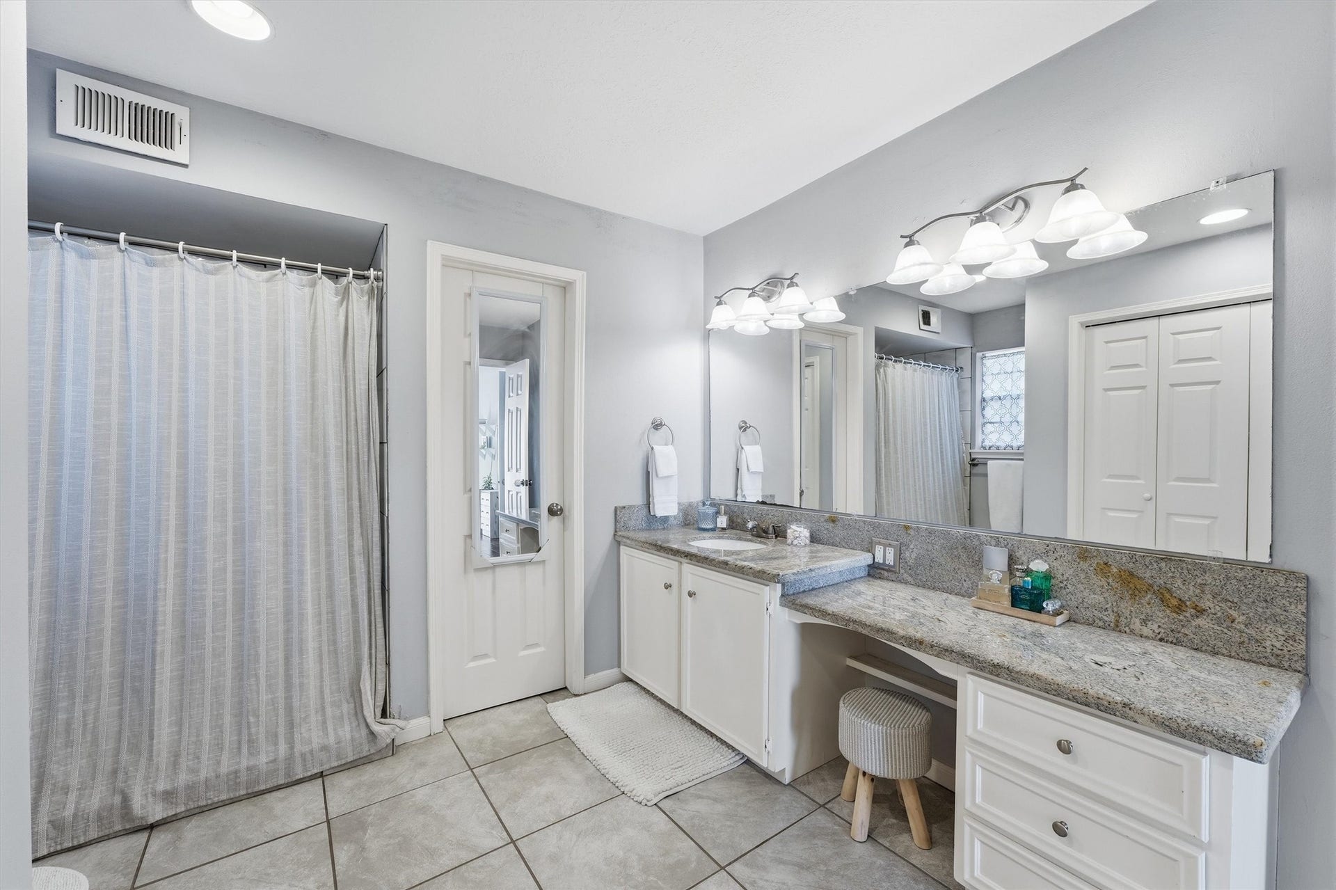 3303 Flickering Candle Drive, Spring, TX 77388 3303 Flickering Candle Drive, Spring, TX 77388