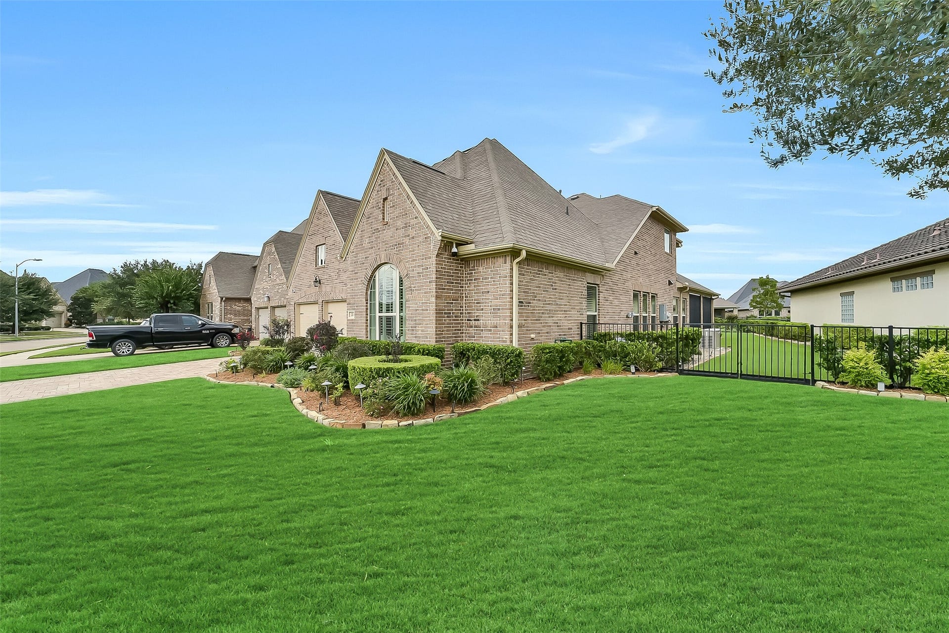 22 Cottage Glen Lane, Fulshear, TX 77441 22 Cottage Glen Lane, Fulshear, TX 77441