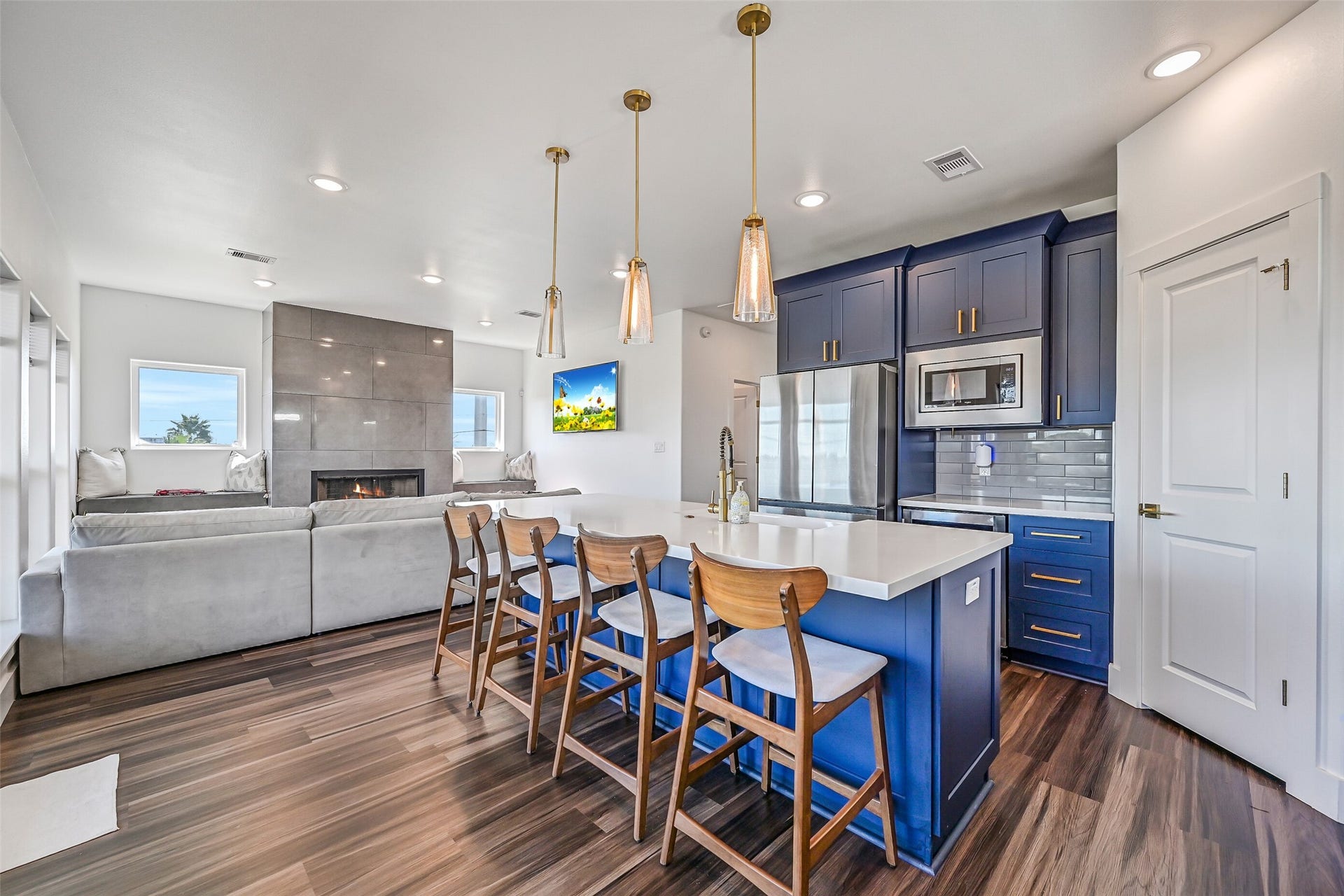 3627 Niko Court, Galveston, TX 77554 3627 Niko Court, Galveston, TX 77554