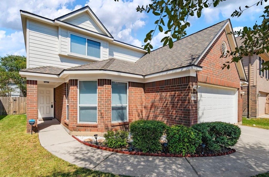 Property photo for 4935 Fair Oak Dale Lane, Humble, TX