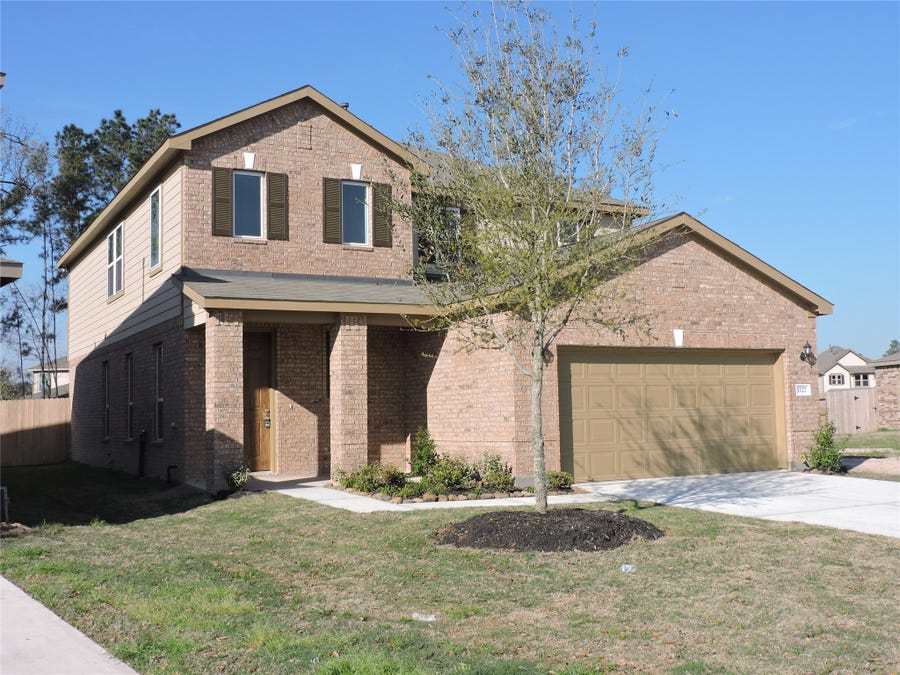 Property photo for 1122 Epworth Court, Conroe, TX