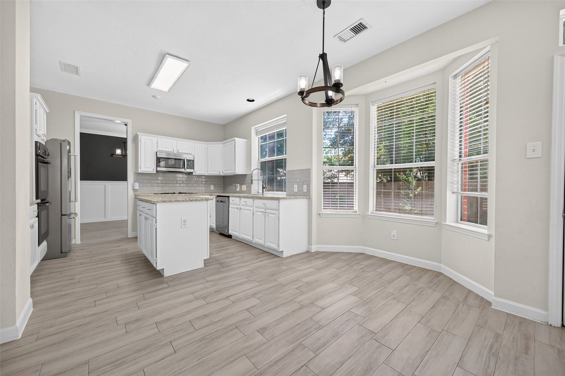 11 Ginger Bay Place, The Woodlands, TX 77382 11 Ginger Bay Place, The Woodlands, TX 77382