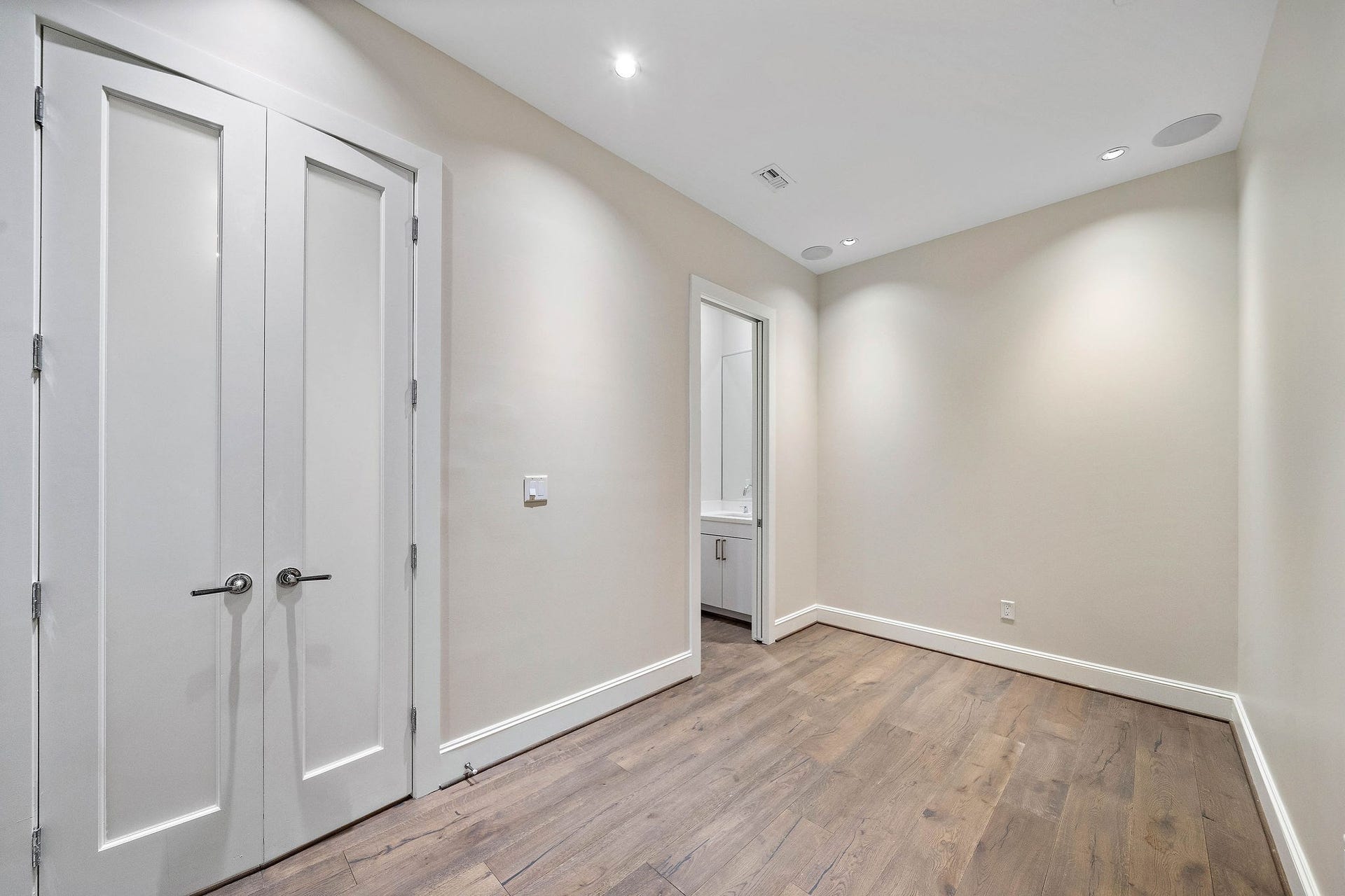 1409 Post Oak Boulevard, #1602, Houston, TX 77056 1409 Post Oak Boulevard, #1602, Houston, TX 77056