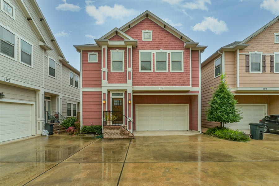Property photo for 1721 W 24th Street, Houston, TX