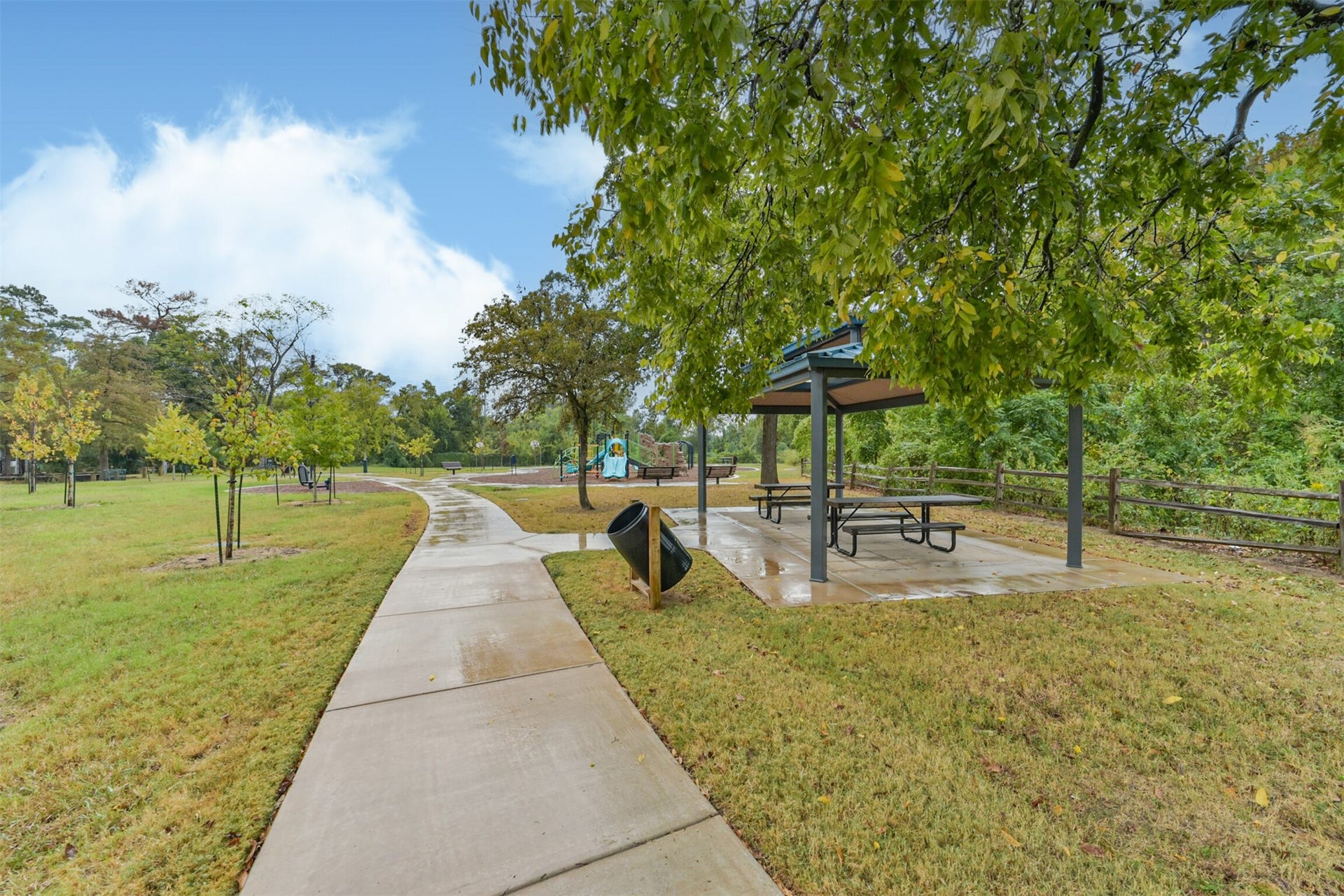 1721 W 24th Street, Houston, TX 77008 Adorable park about a block away from the house with wonderful play area and benches!