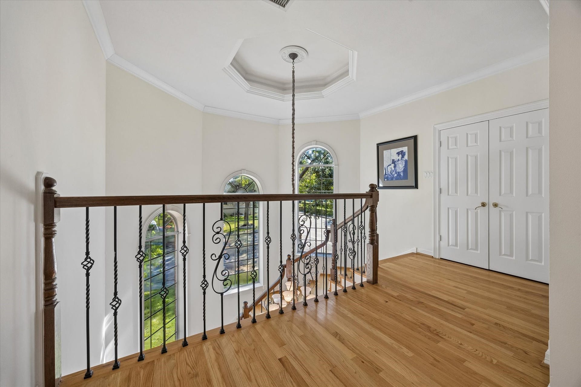 551 S 2nd Street, Bellaire, TX 77401 551 S 2nd Street, Bellaire, TX 77401