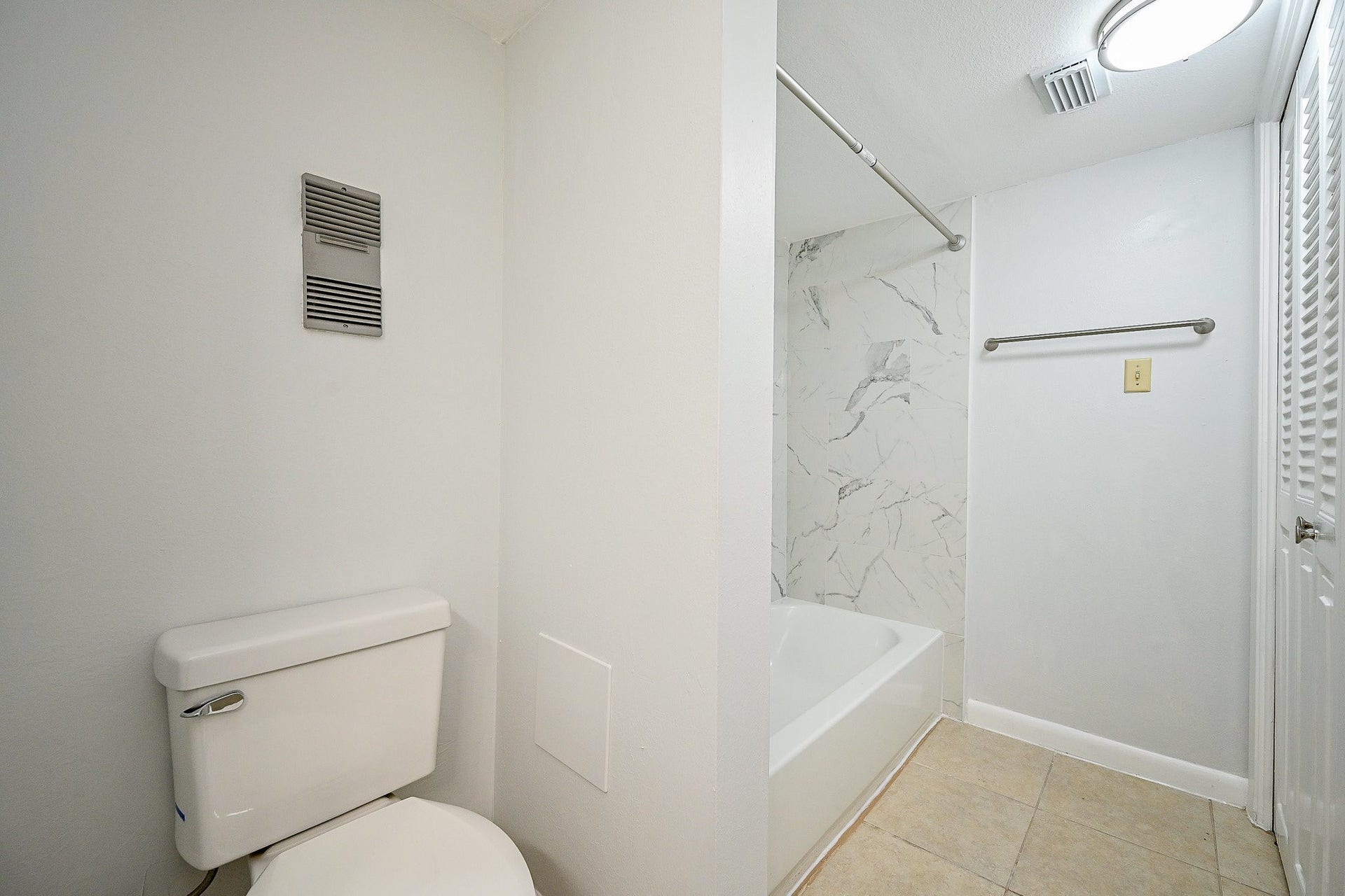 8427 Hearth Drive Drive, #2, Houston, TX 77054 8427 Hearth Drive Drive, #2, Houston, TX 77054