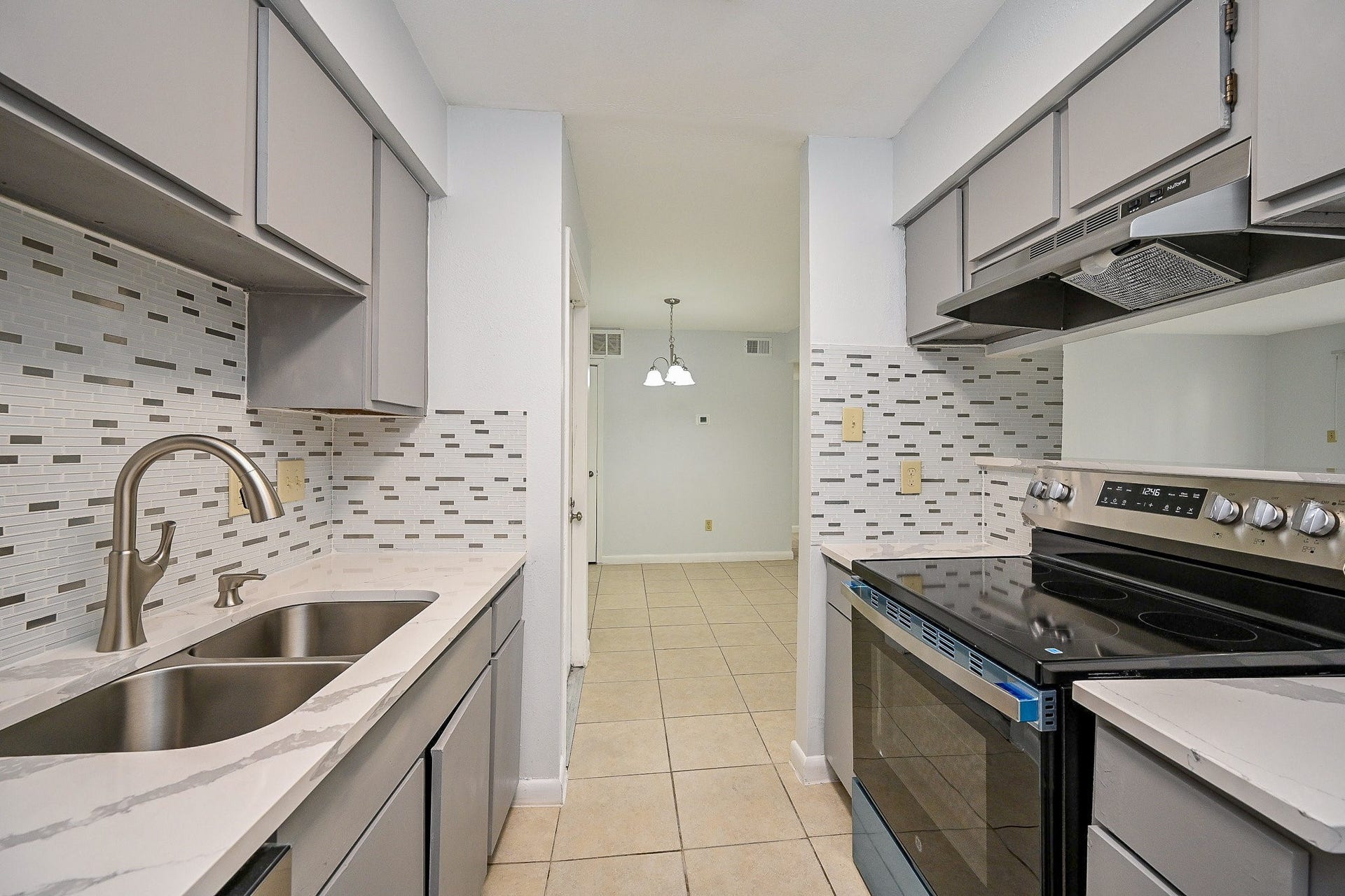 8427 Hearth Drive Drive, #2, Houston, TX 77054 8427 Hearth Drive Drive, #2, Houston, TX 77054