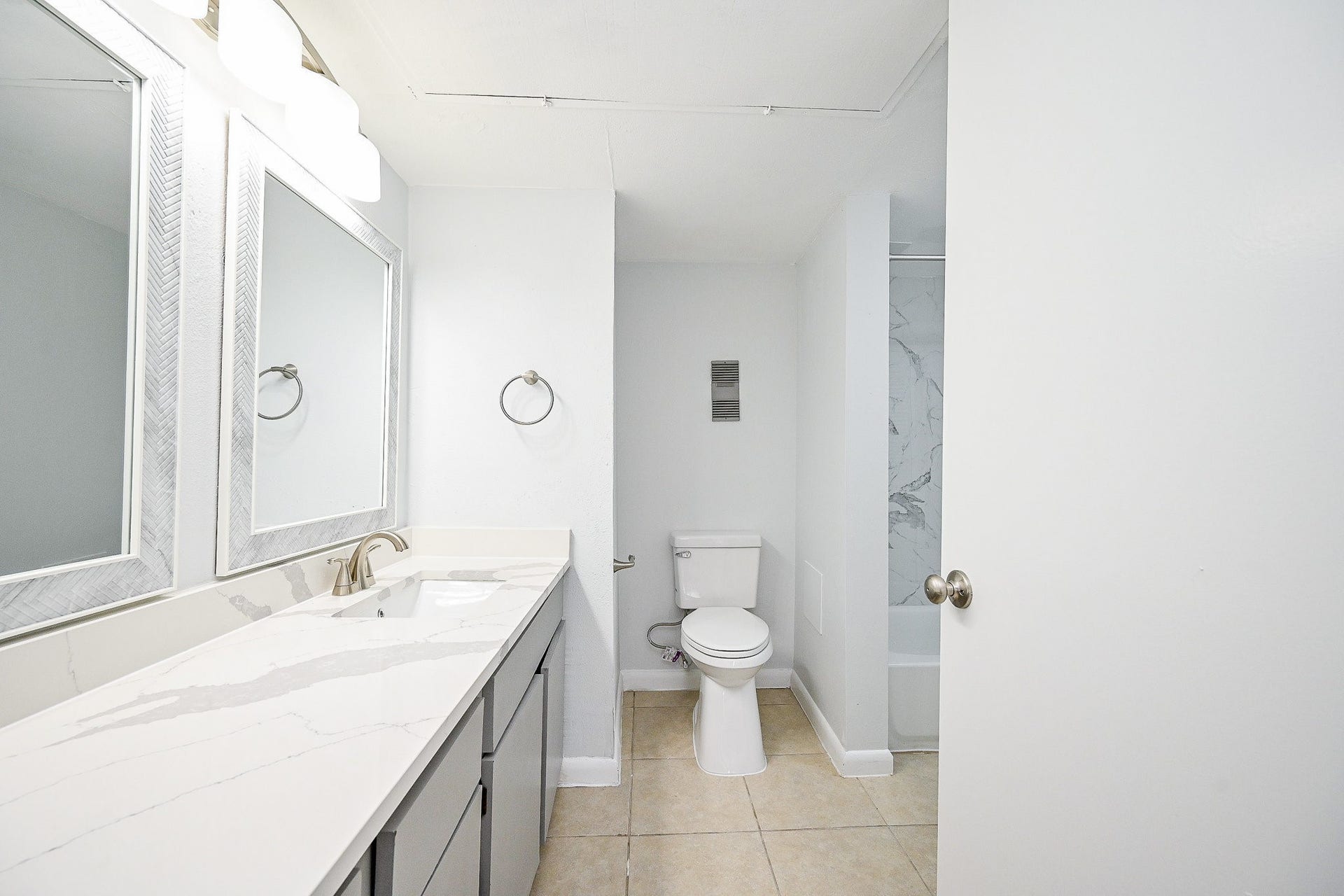 8427 Hearth Drive Drive, #2, Houston, TX 77054 8427 Hearth Drive Drive, #2, Houston, TX 77054