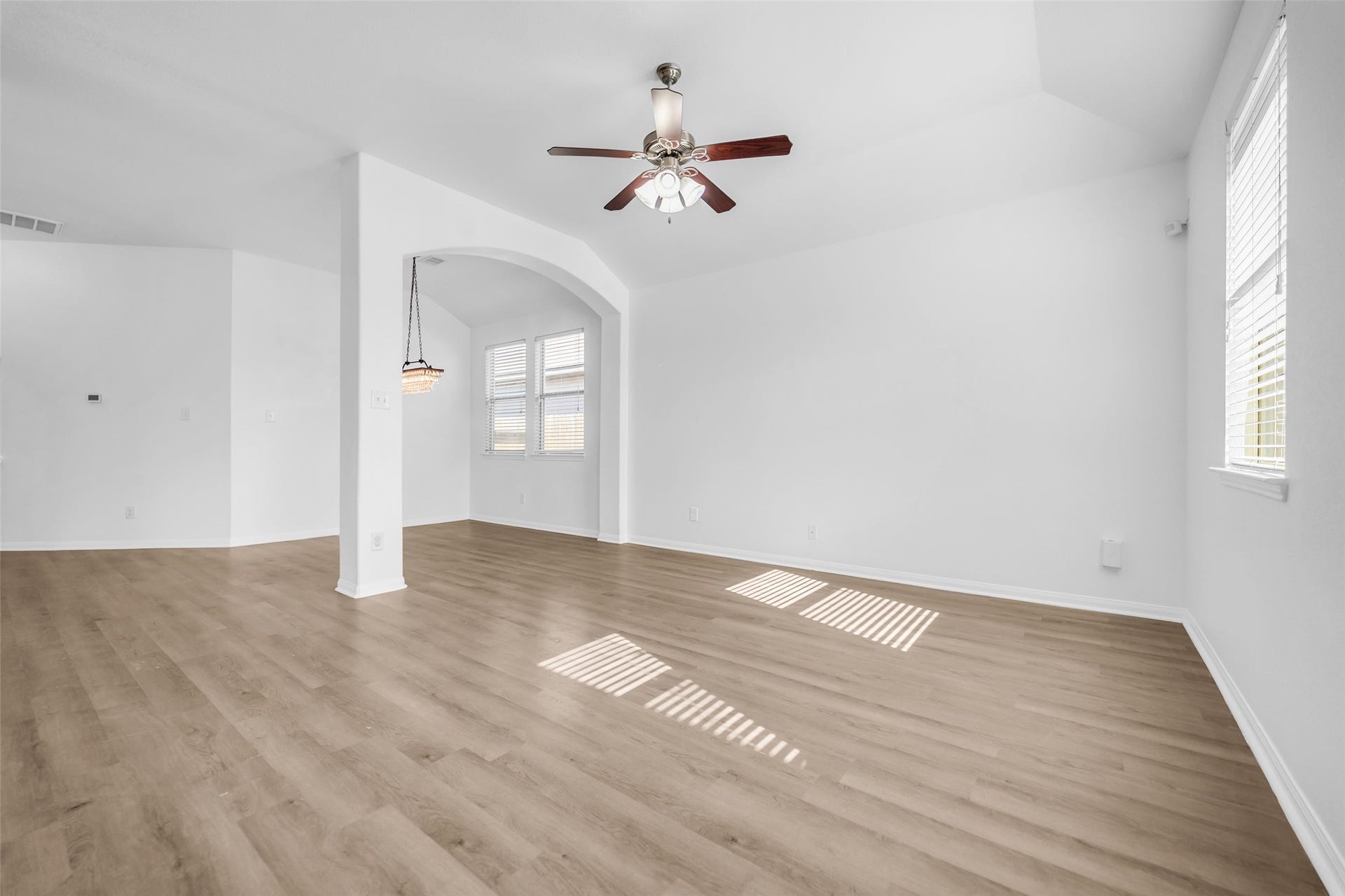 4707 Waukegan Road, Conroe, TX 77306 Unfurnished view of the living room.