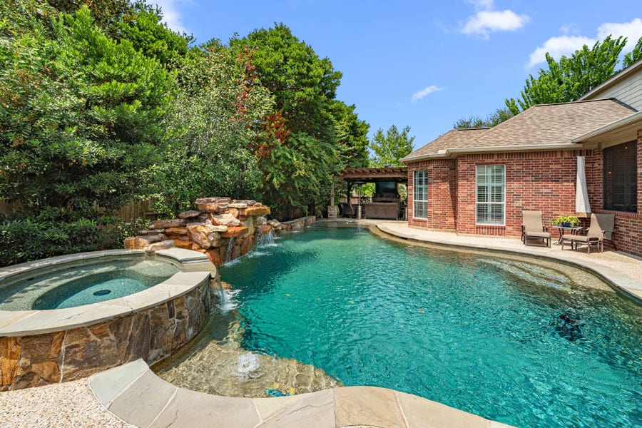 Property photo for 9602 Silver Birch Court, Missouri City, TX