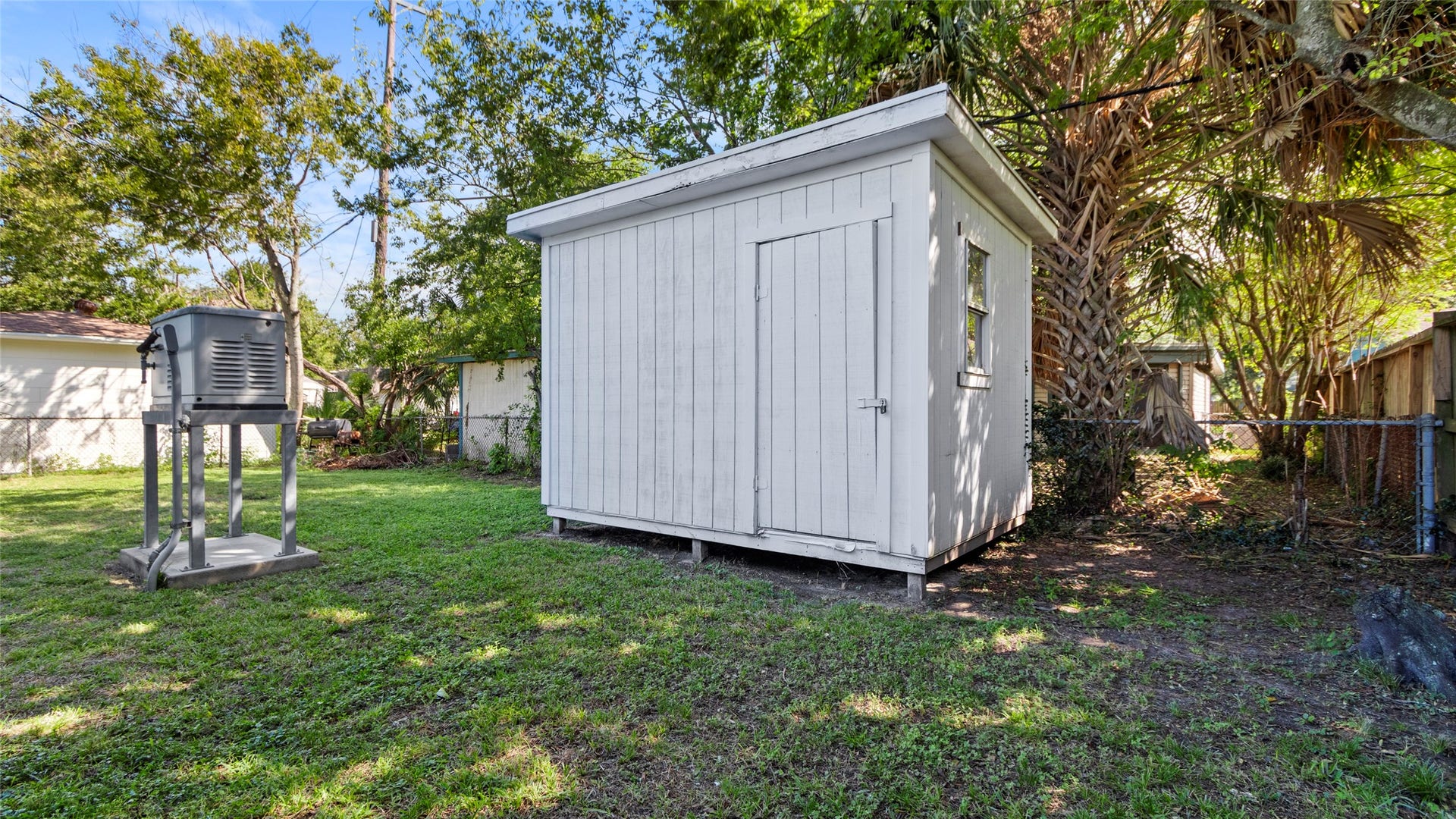107 BONITA Avenue, Galveston, TX 77550
