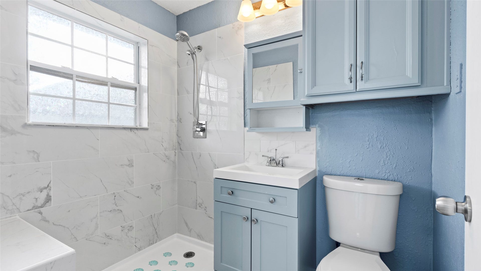 107 BONITA Avenue, Galveston, TX 77550