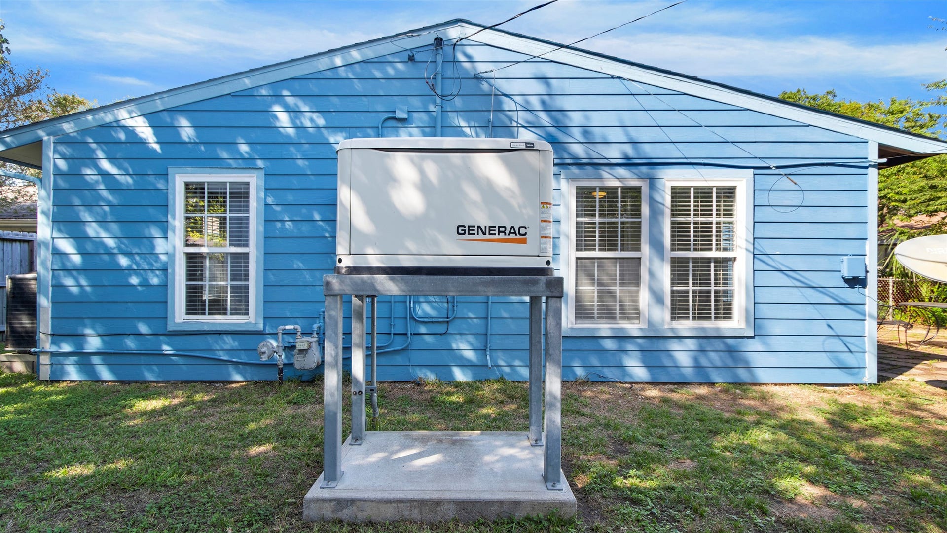107 BONITA Avenue, Galveston, TX 77550
