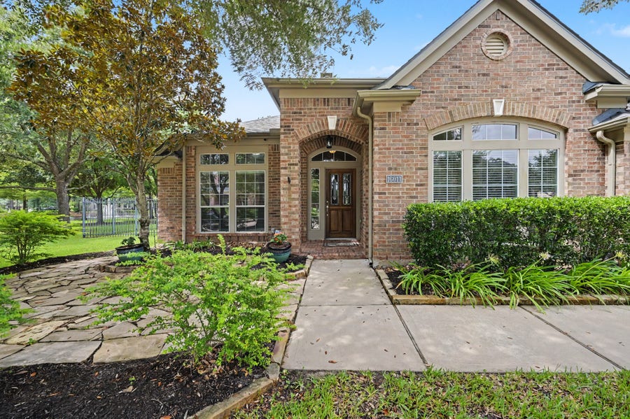 Property photo for 16011 Port Barrow Drive, Cypress, TX