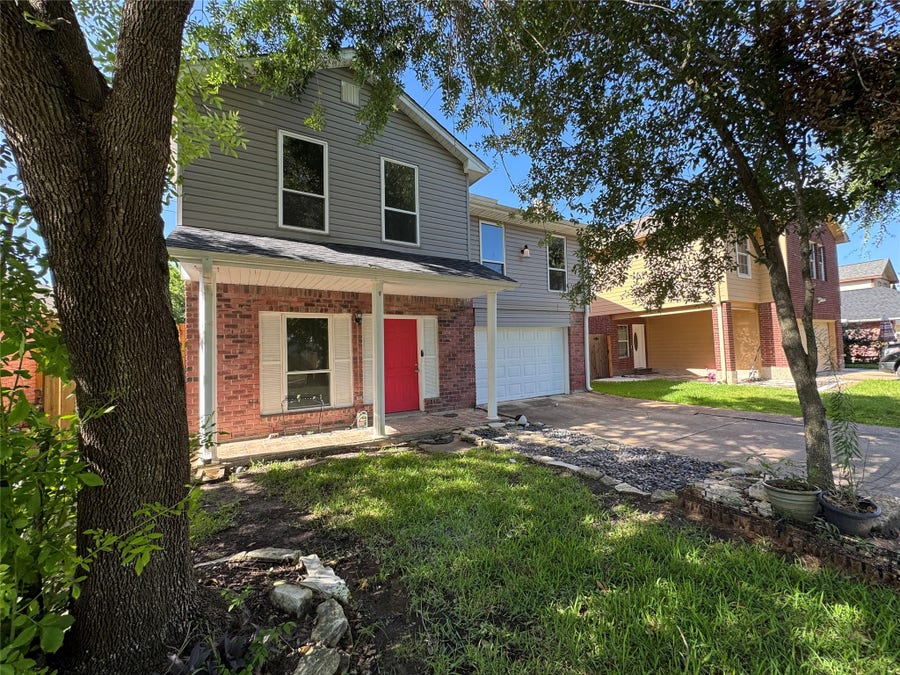 Property photo for 19606 Cypress Canyon Drive, Katy, TX