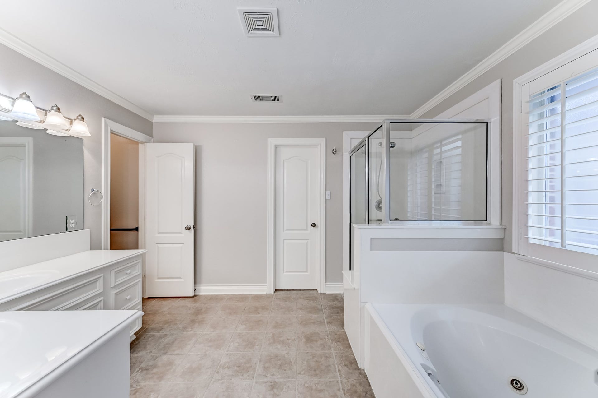 257 Palais Verde Road, Montgomery, TX 77356