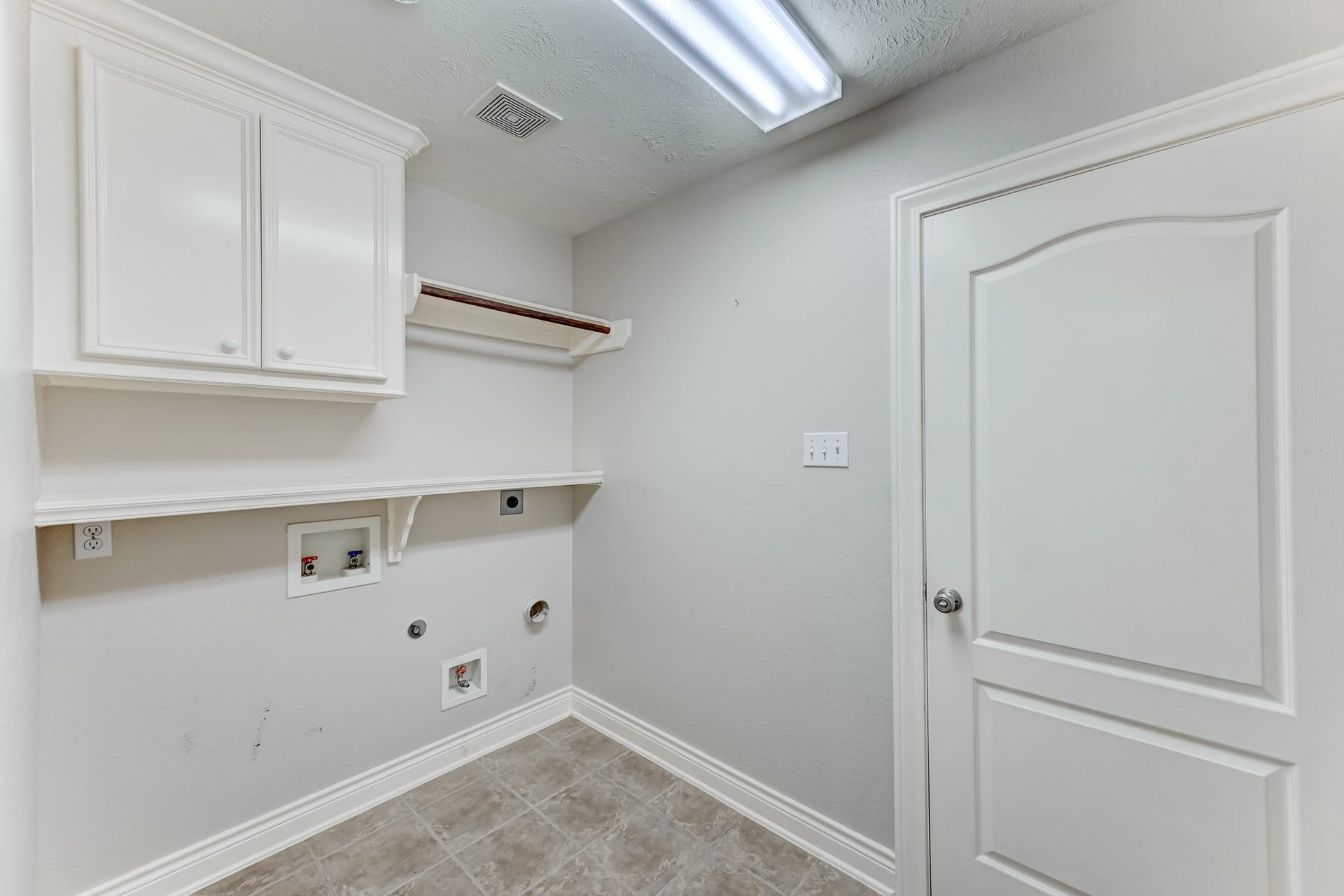 257 Palais Verde Road, Montgomery, TX 77356