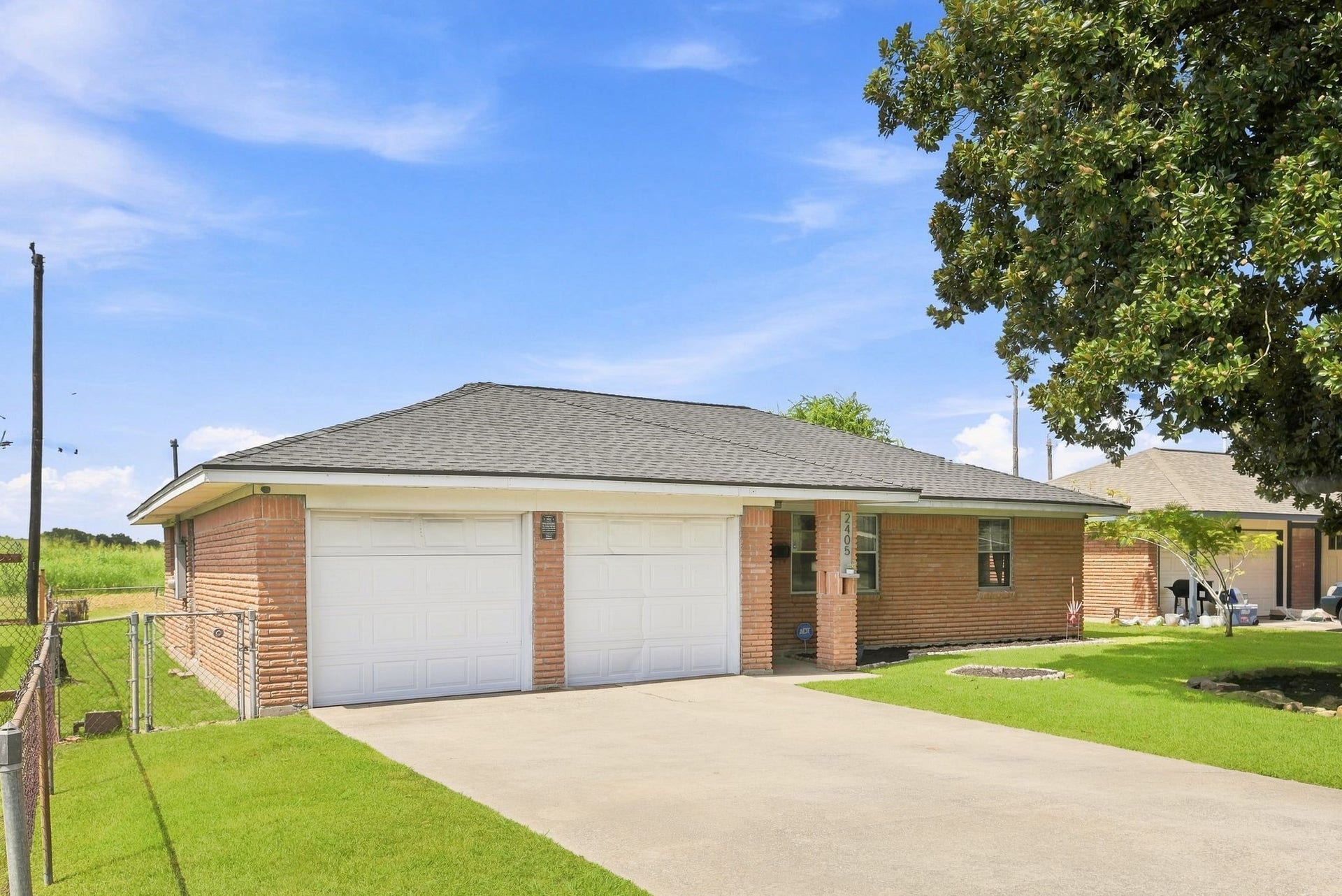 2405 Hillshire Drive, Deer Park, TX 77536 Another view of the front.