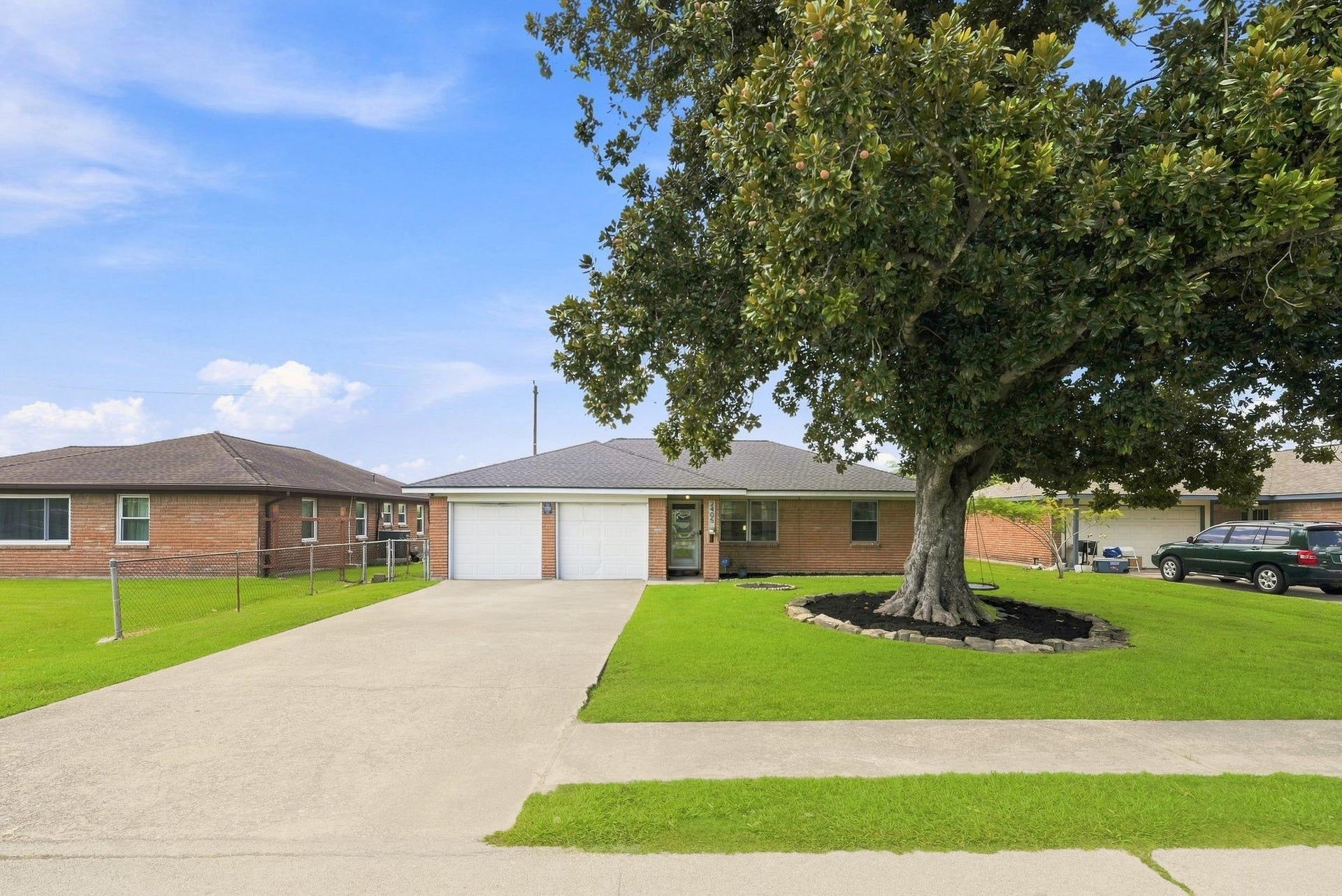2405 Hillshire Drive, Deer Park, TX 77536 Long driveway and nice curb appeal.