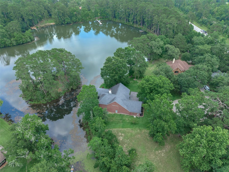 Property photo for 9151 Lakeside Circle, Montgomery, TX