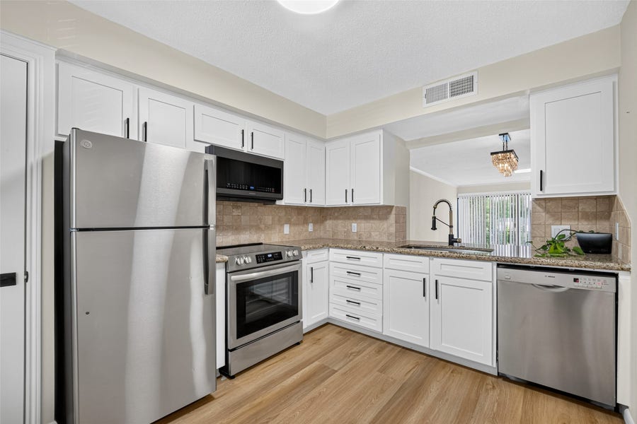 Property photo for 6547 Bayou Glen Road, #6547, Houston, TX