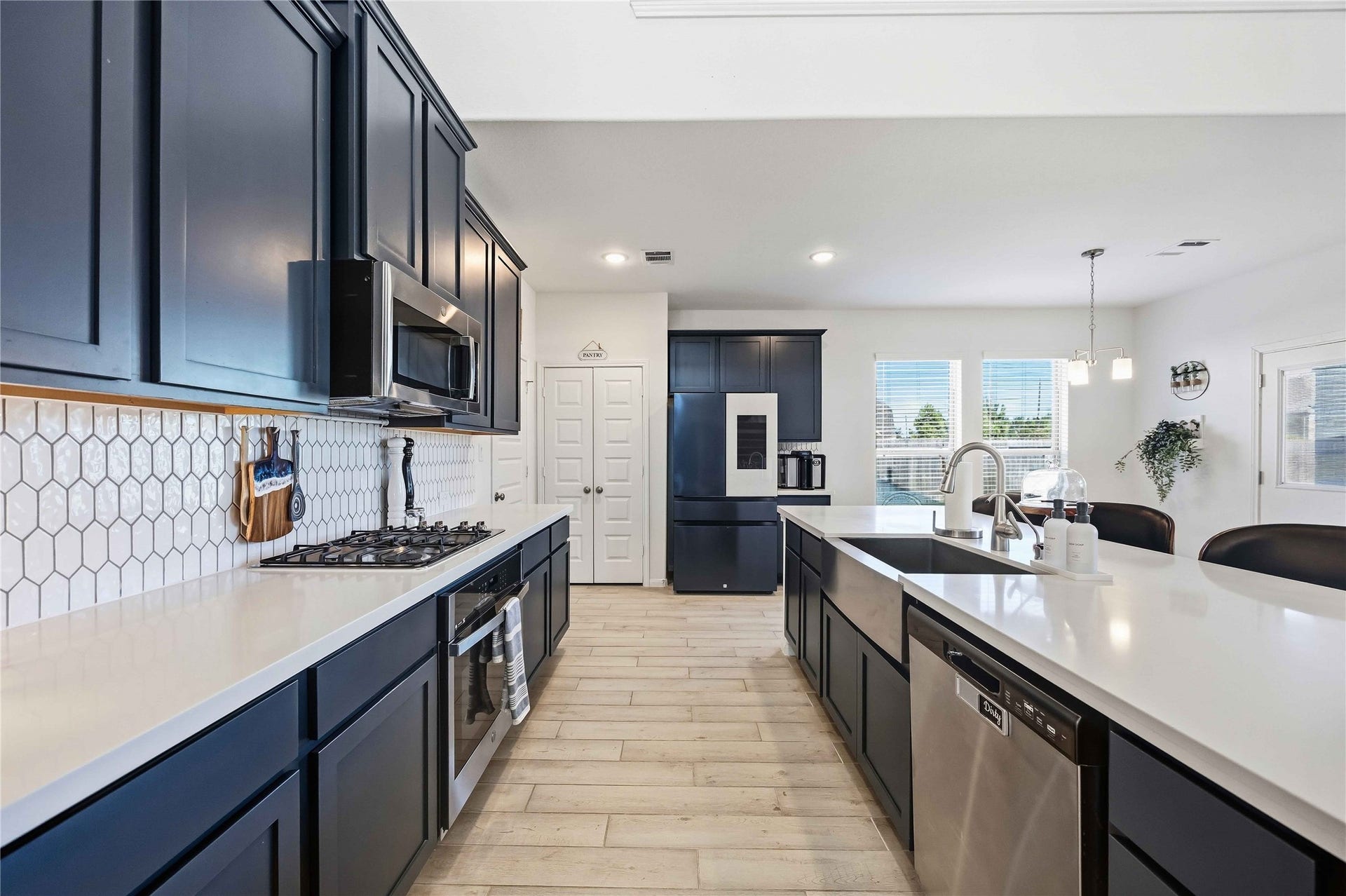 7703 Willow Forest Lane, Richmond, TX 77469 7703 Willow Forest Lane, Richmond, TX 77469
