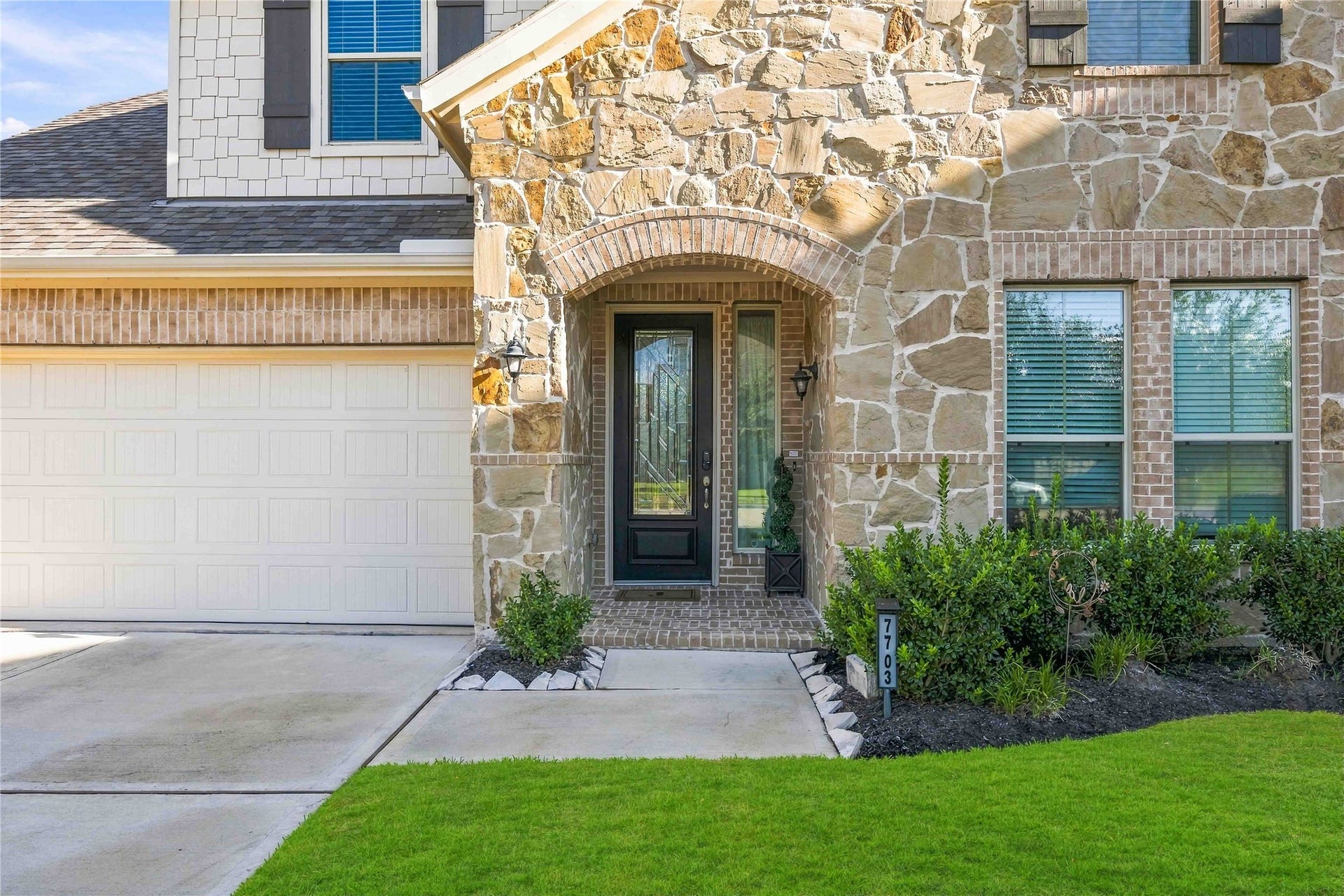 7703 Willow Forest Lane, Richmond, TX 77469 7703 Willow Forest Lane, Richmond, TX 77469