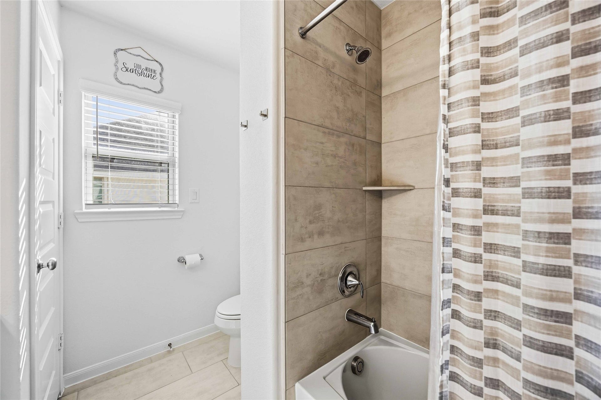 7703 Willow Forest Lane, Richmond, TX 77469 7703 Willow Forest Lane, Richmond, TX 77469