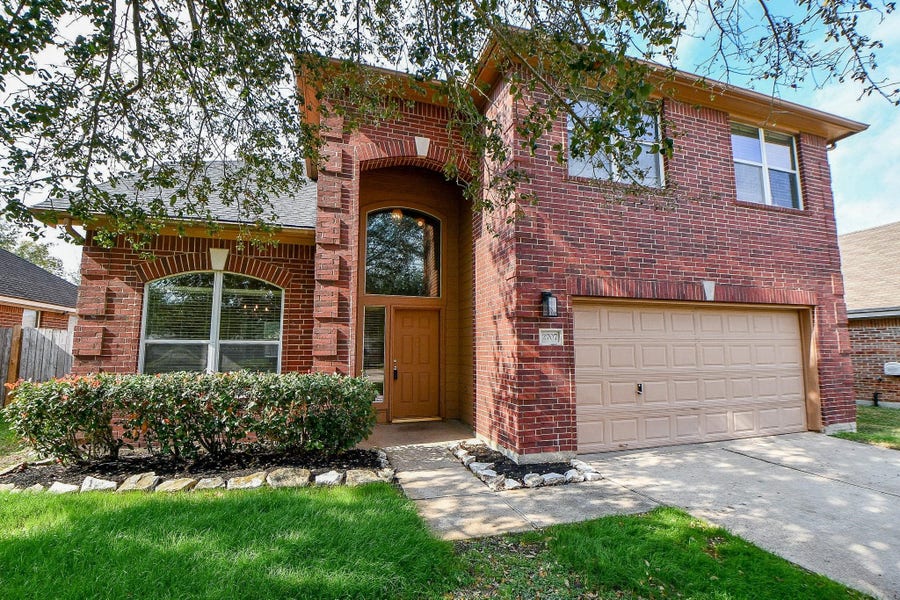 Property photo for 2707 Silk Tree Lane, Katy, TX
