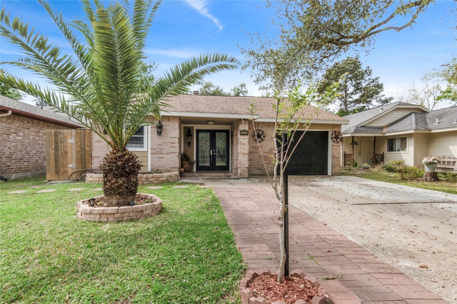 Property photo for 19423 Cypress Bay Court, Katy, TX