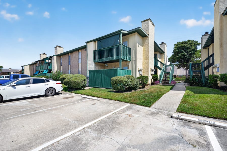 Property photo for 1516 Bay Area Boulevard, #S15, Houston, TX