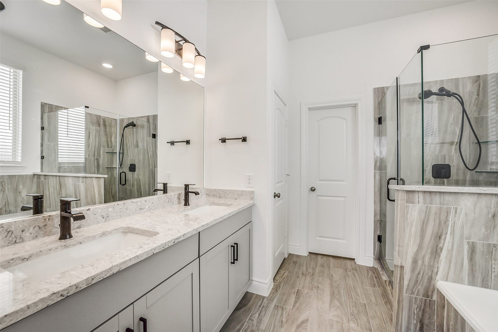 7106 Bur Oak Bend Way, Katy, TX 77493 7106 Bur Oak Bend Way, Katy, TX 77493
