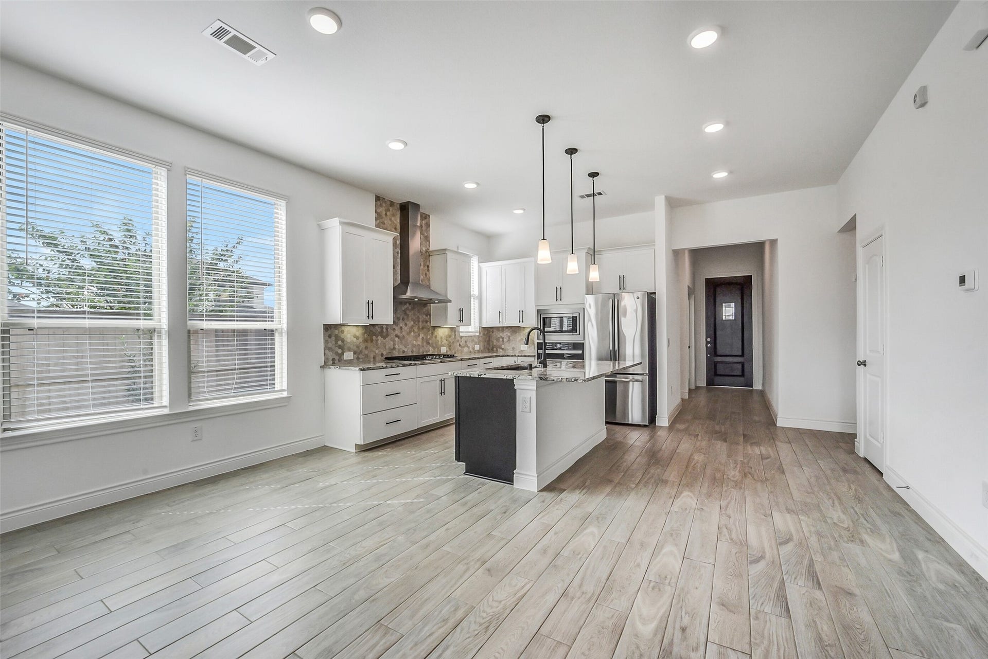 7106 Bur Oak Bend Way, Katy, TX 77493 7106 Bur Oak Bend Way, Katy, TX 77493
