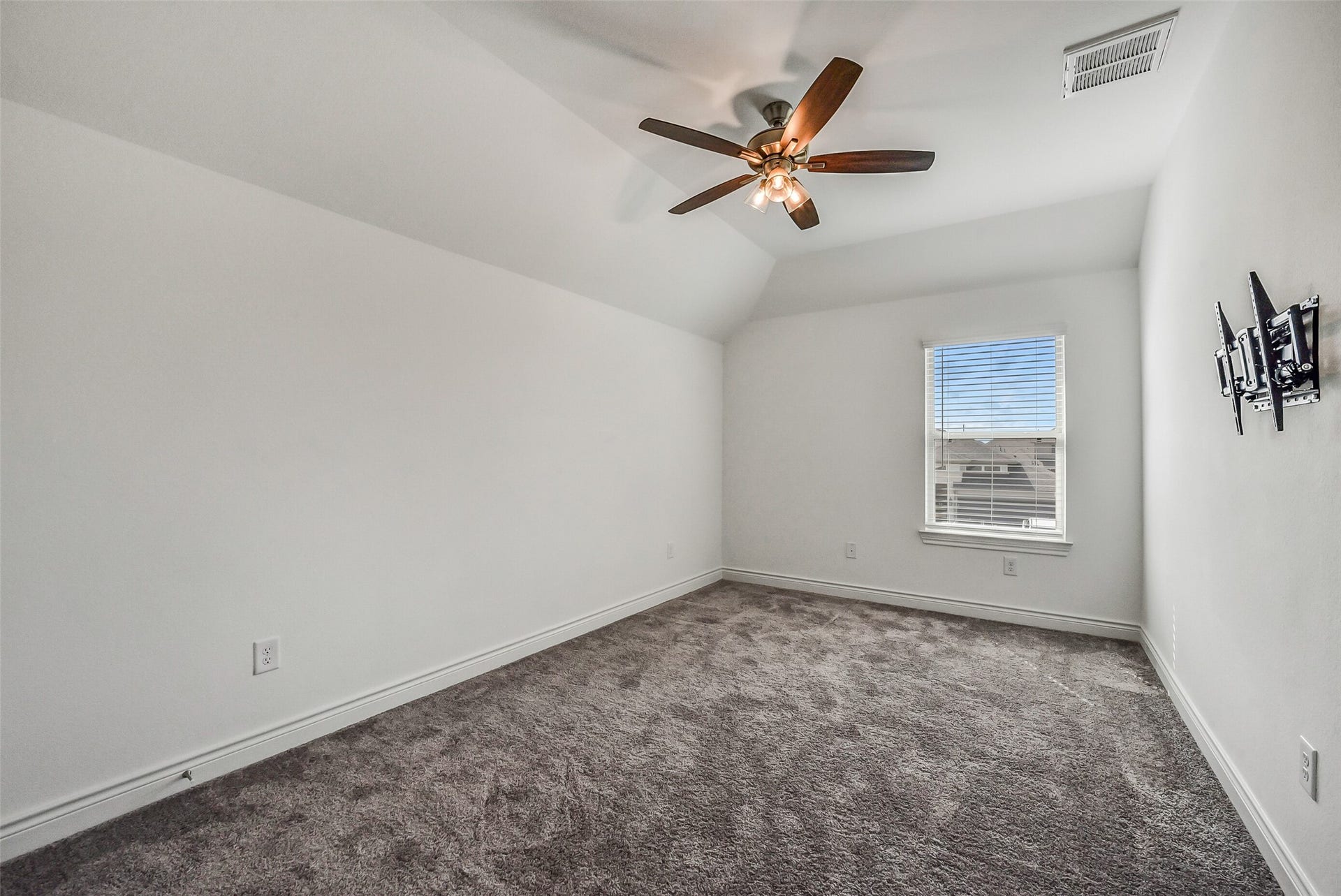 7106 Bur Oak Bend Way, Katy, TX 77493 7106 Bur Oak Bend Way, Katy, TX 77493