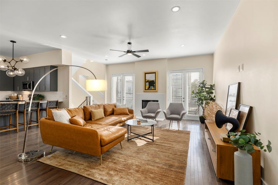 Property photo for 903 Roy Street, Houston, TX