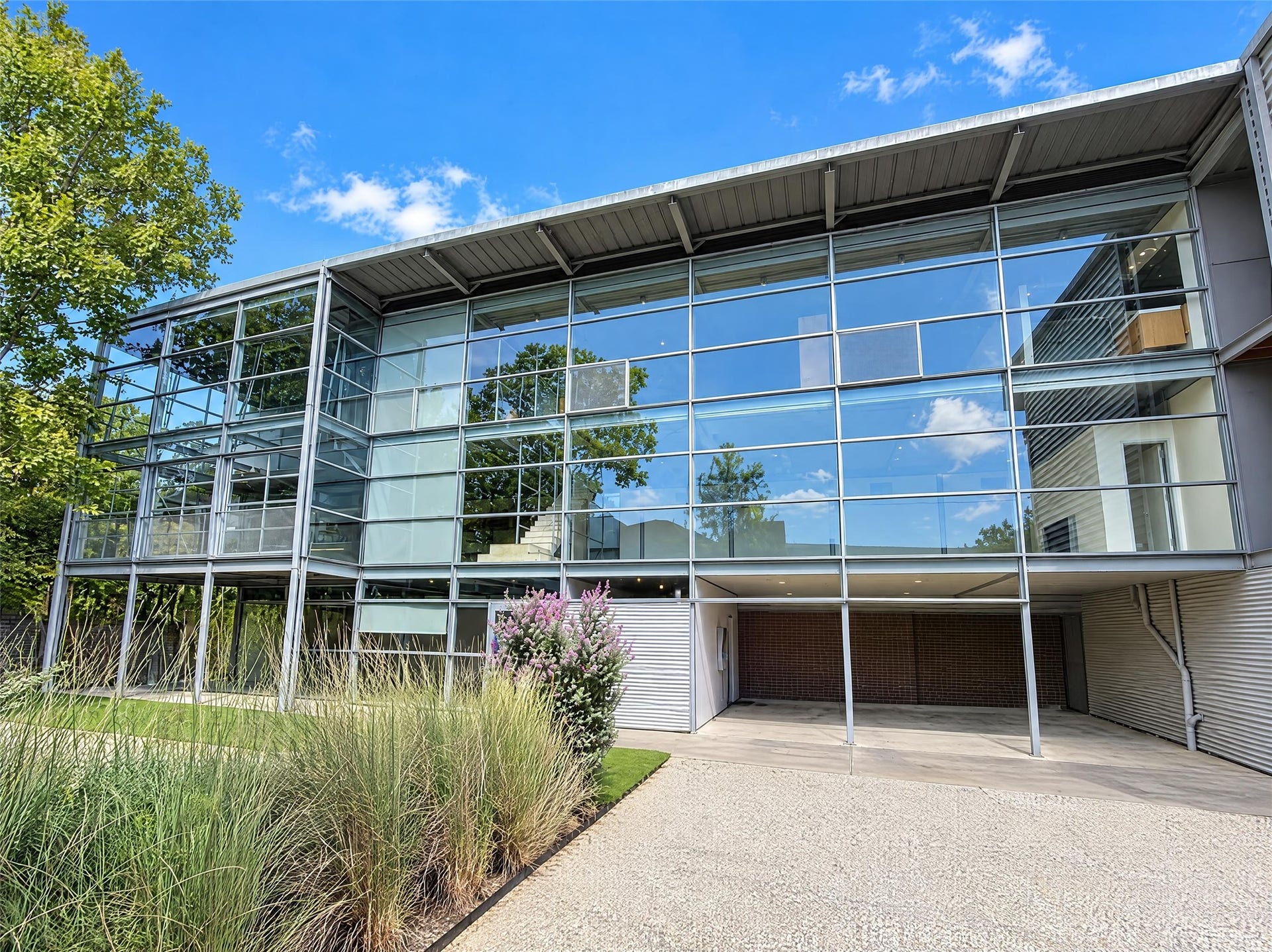 4710 Yoakum Boulevard, Houston, TX 77006