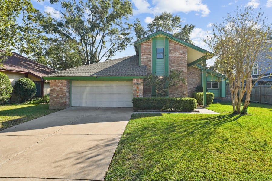 Property photo for 7715 Candlegreen Lane, Houston, TX