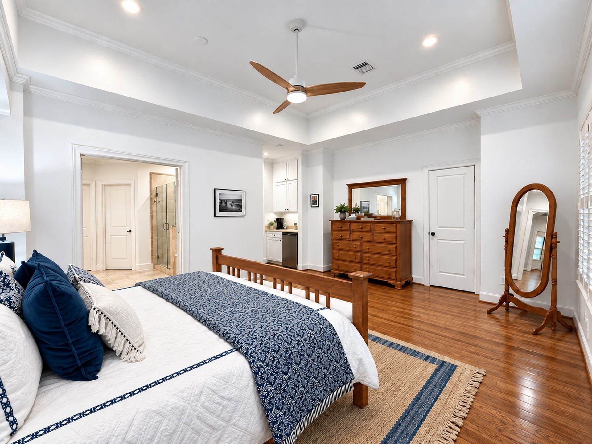 54 Riva Row, The Woodlands, TX 77380 Primary Bedroom has a beautiful tray ceiling