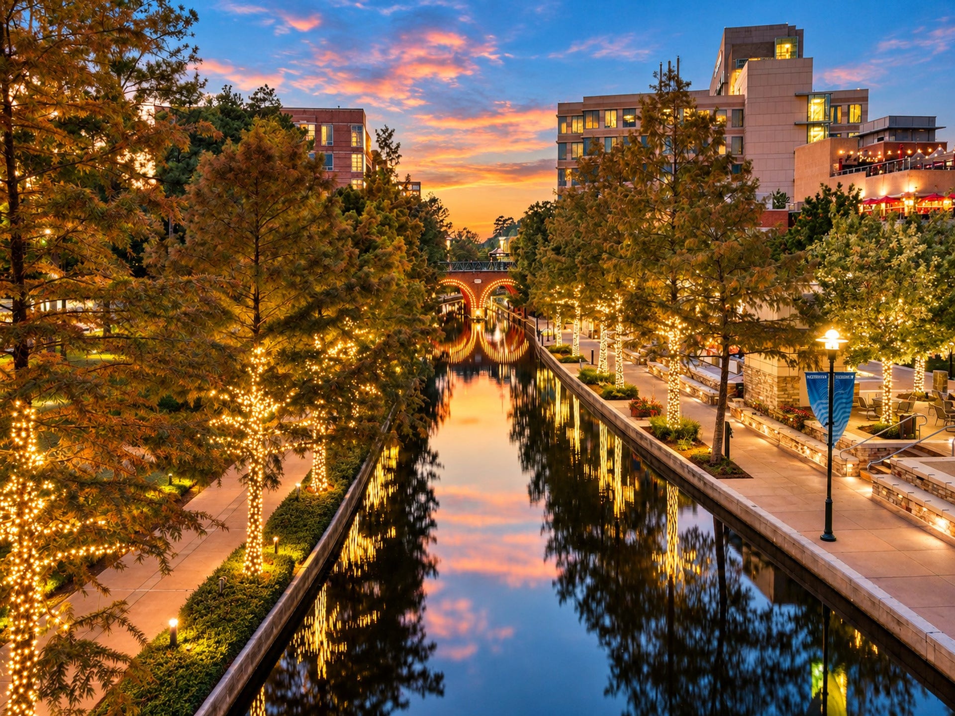 54 Riva Row, The Woodlands, TX 77380 Enjoy entertainment at Market Steet, Hughes Landing, and The Mall