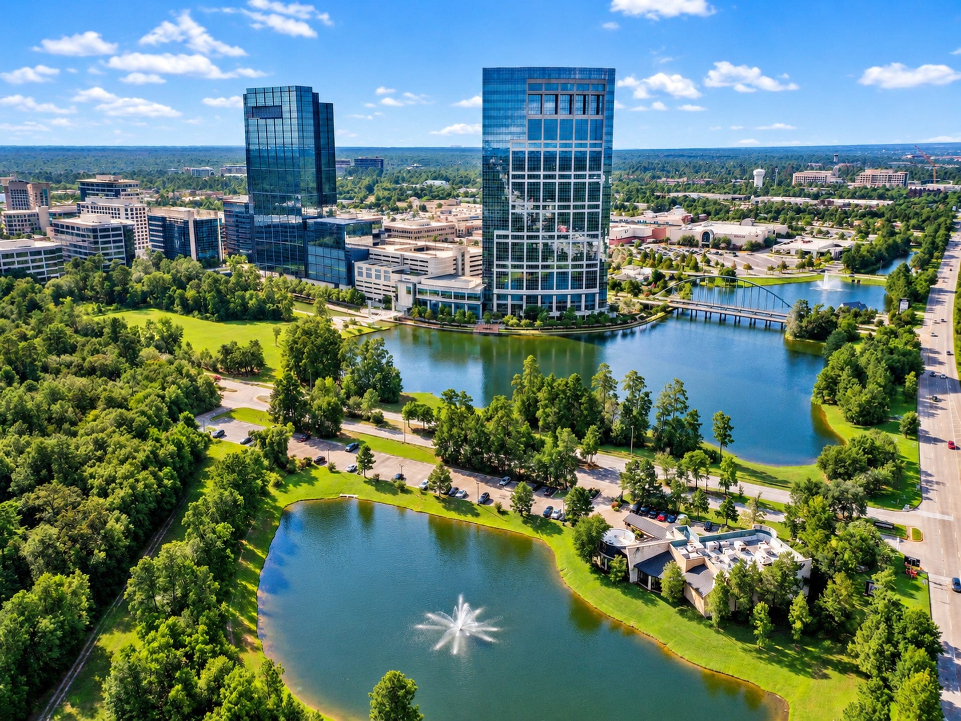 54 Riva Row, The Woodlands, TX 77380 Living in The Woodlands has never looked so good.