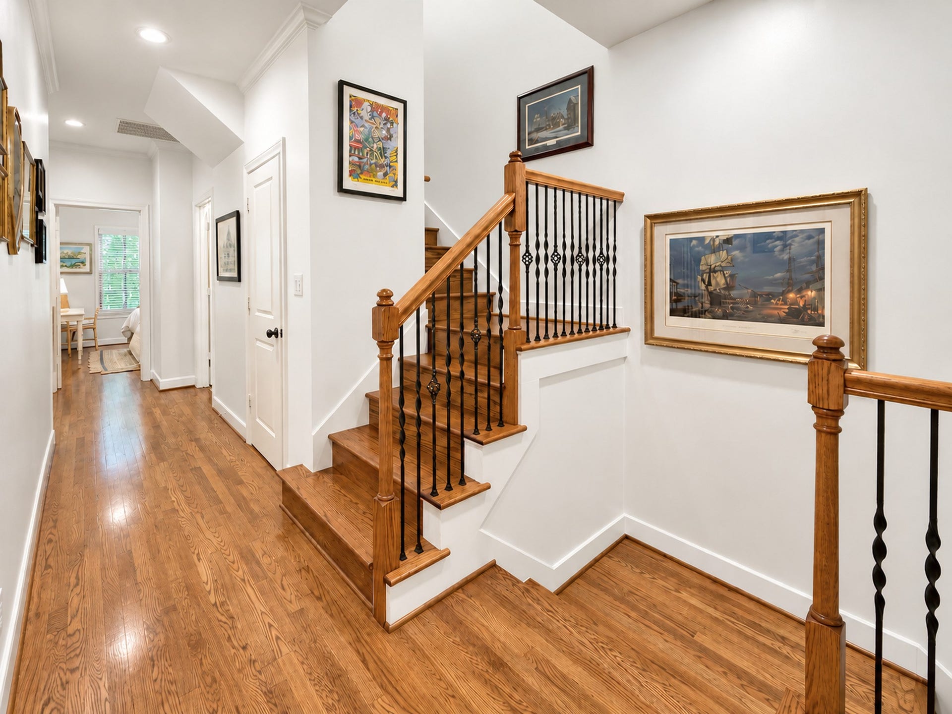 54 Riva Row, The Woodlands, TX 77380 Come on upstairs to the 3rd floor