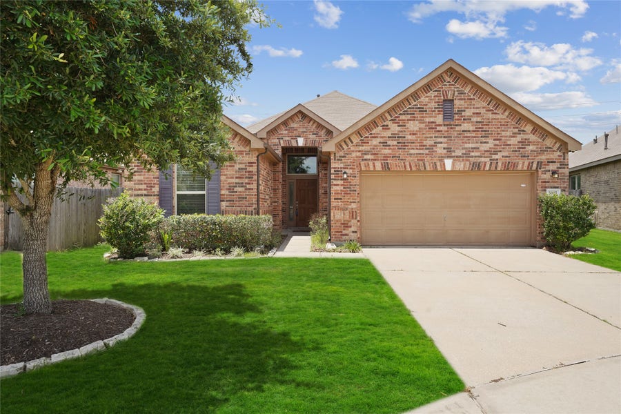Property photo for 3007 Meadow Prairie Street, Katy, TX